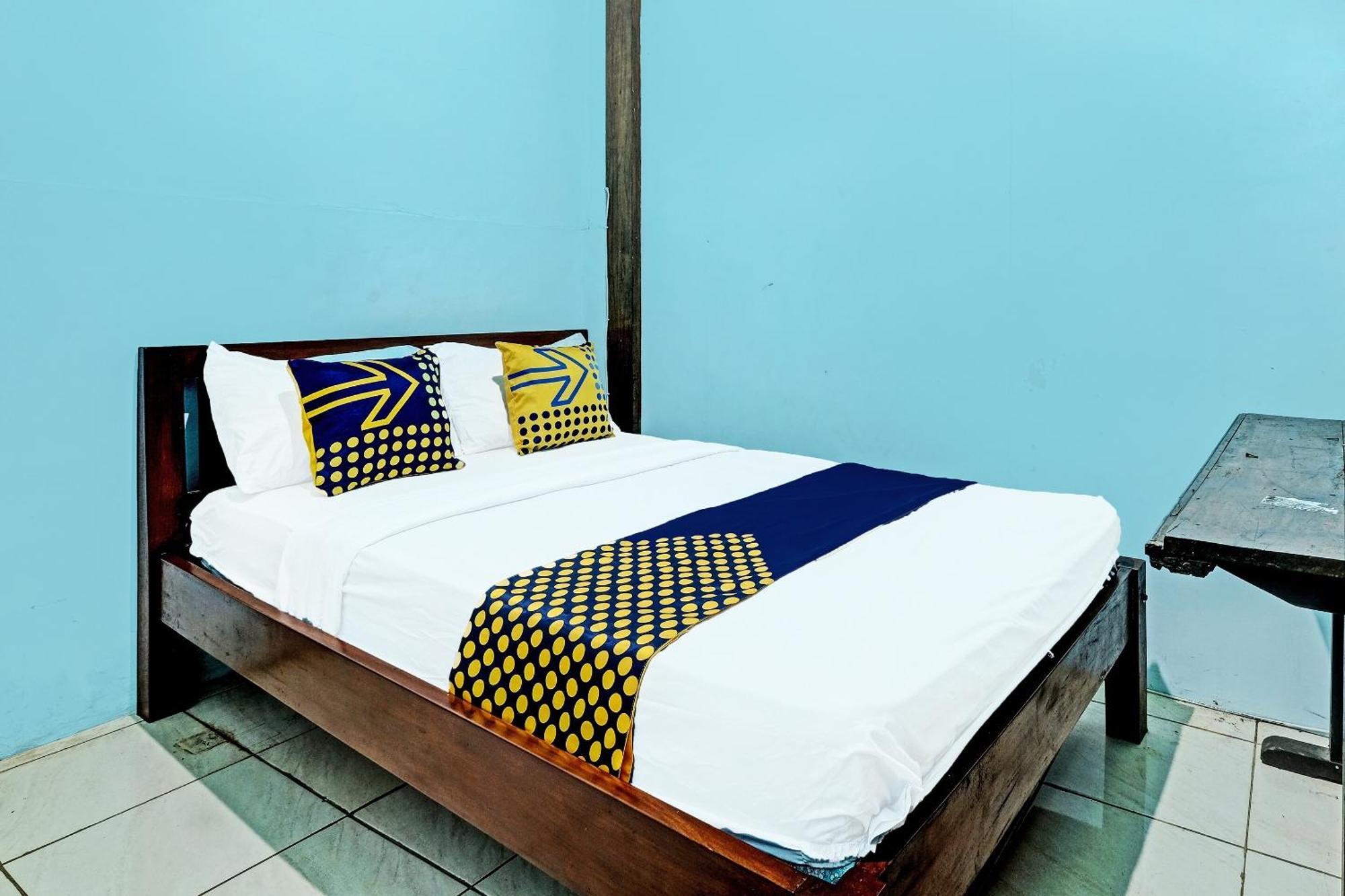 Spot On 91916 Joglo Doyong Homestay Syariah Jogyakarta Zewnętrze zdjęcie