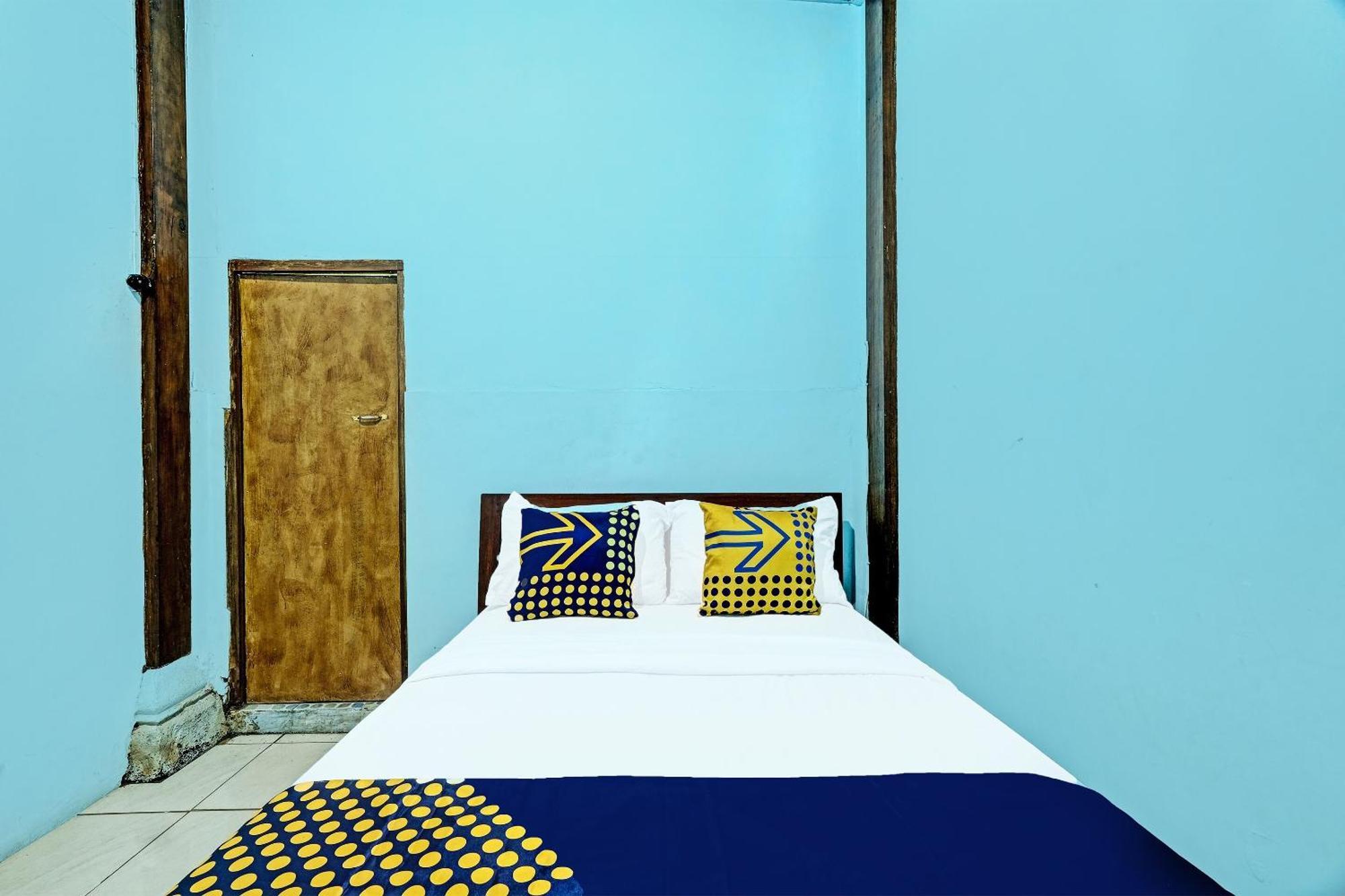 Spot On 91916 Joglo Doyong Homestay Syariah Jogyakarta Zewnętrze zdjęcie